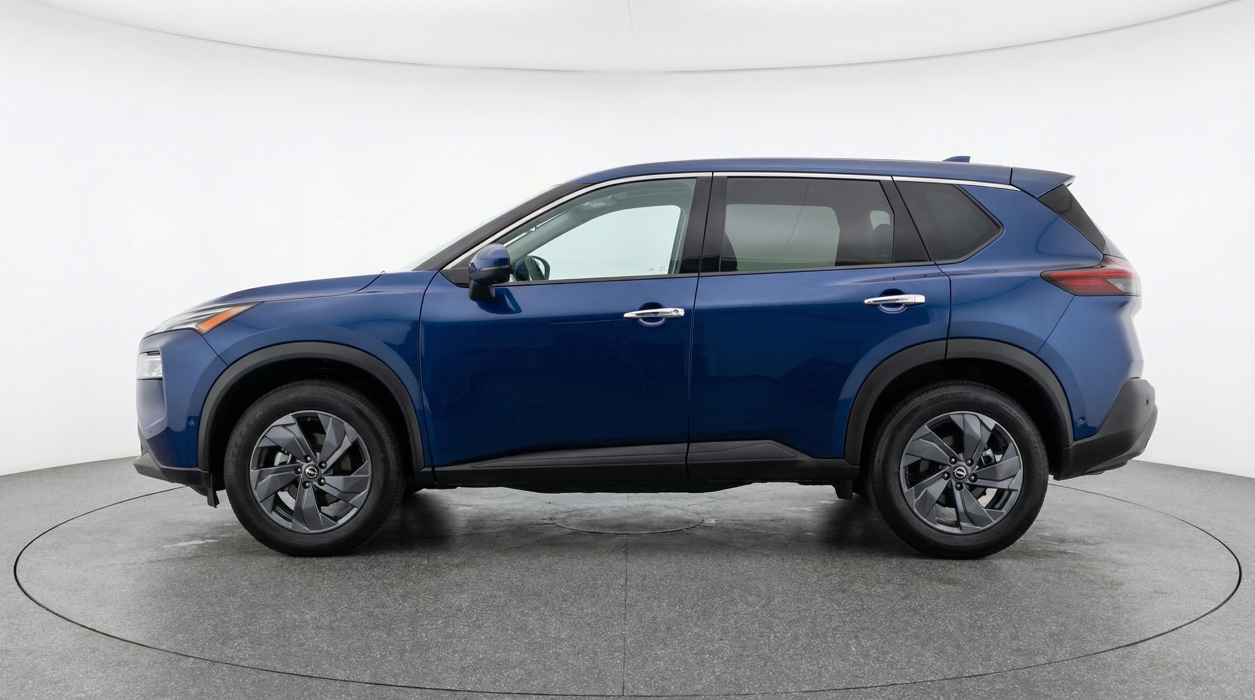 Thumbnail: 2025 Nissan Rogue - 4