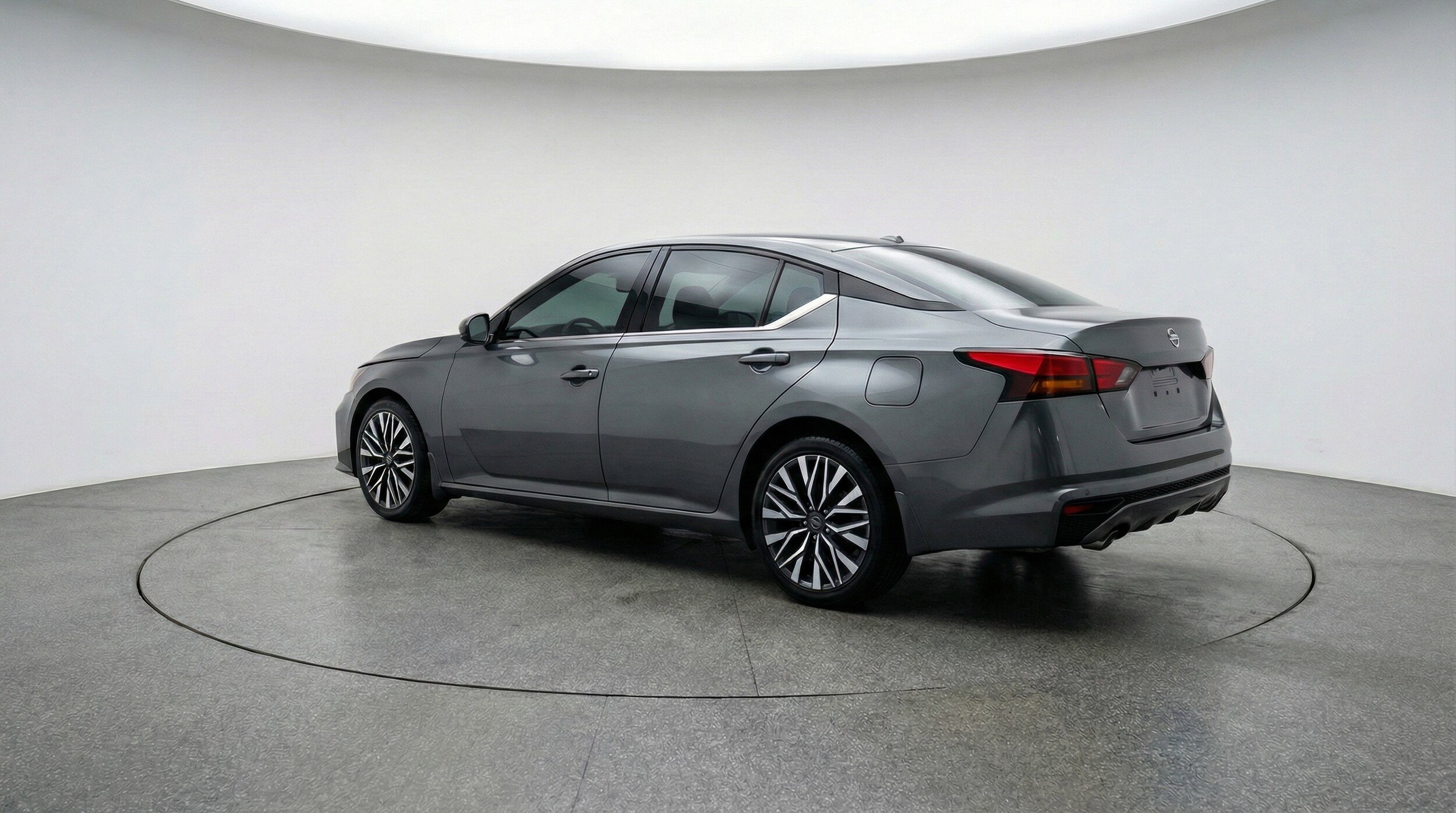 Thumbnail: 2025 Nissan Altima - 6