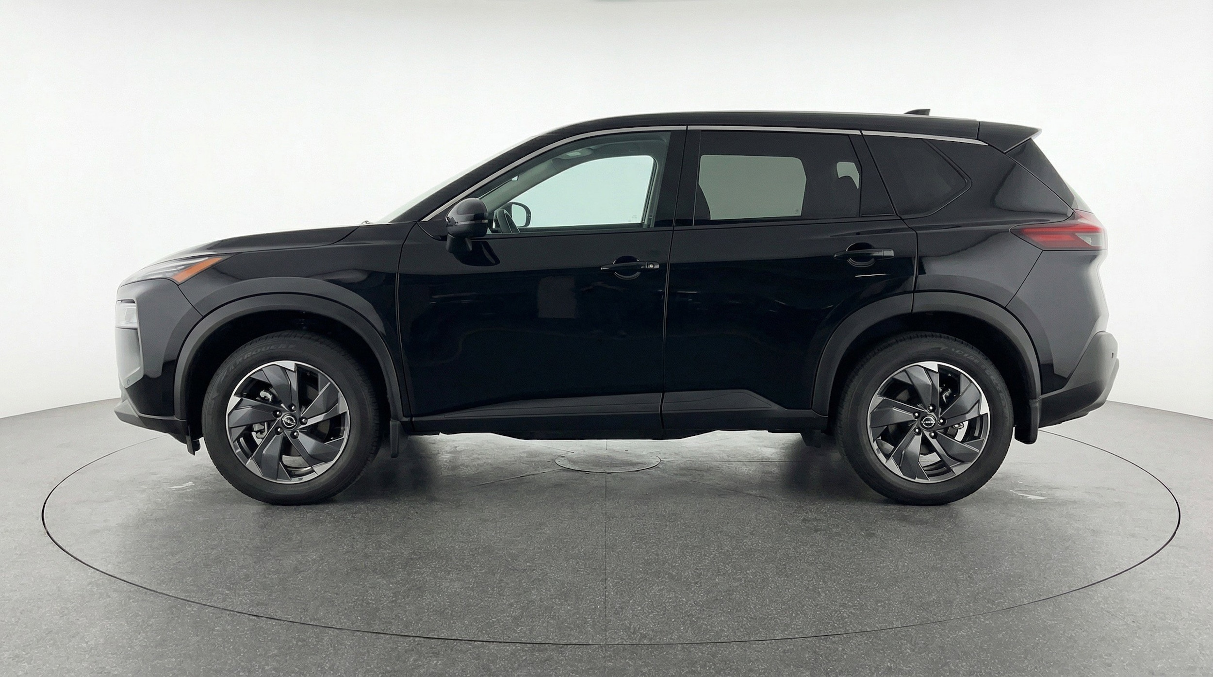 Thumbnail: 2025 Nissan Rogue - 5