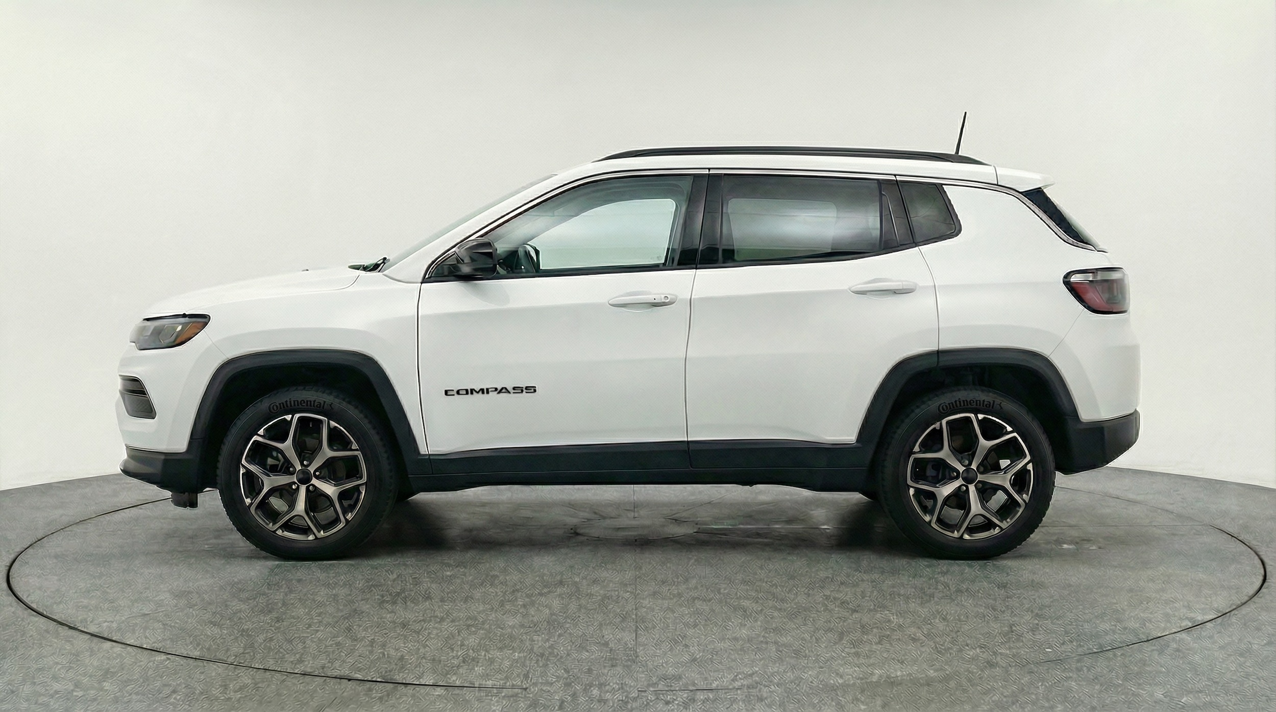 Thumbnail: 2025 Jeep Compass - 4