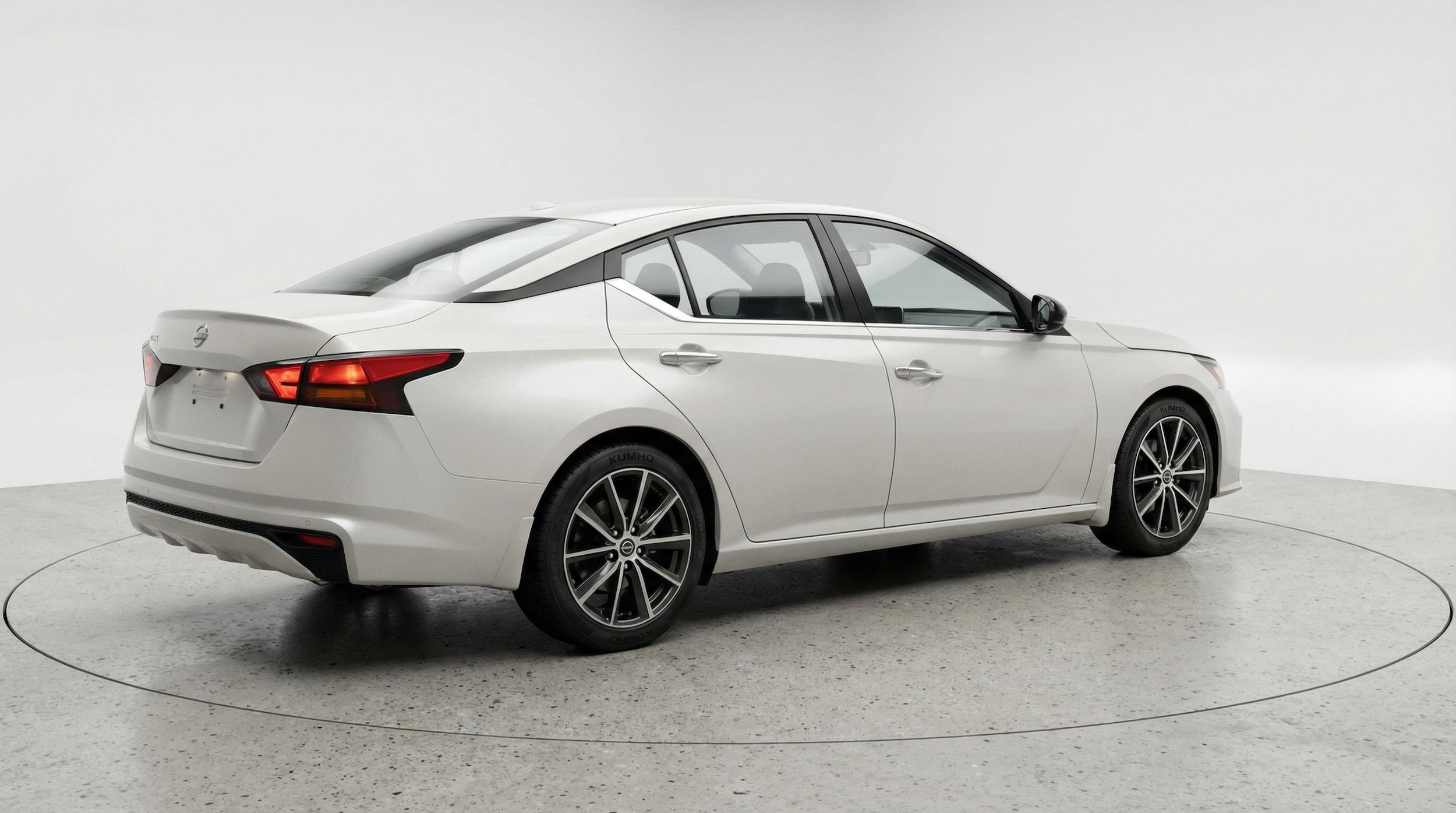 Thumbnail: 2025 Nissan Altima - 9