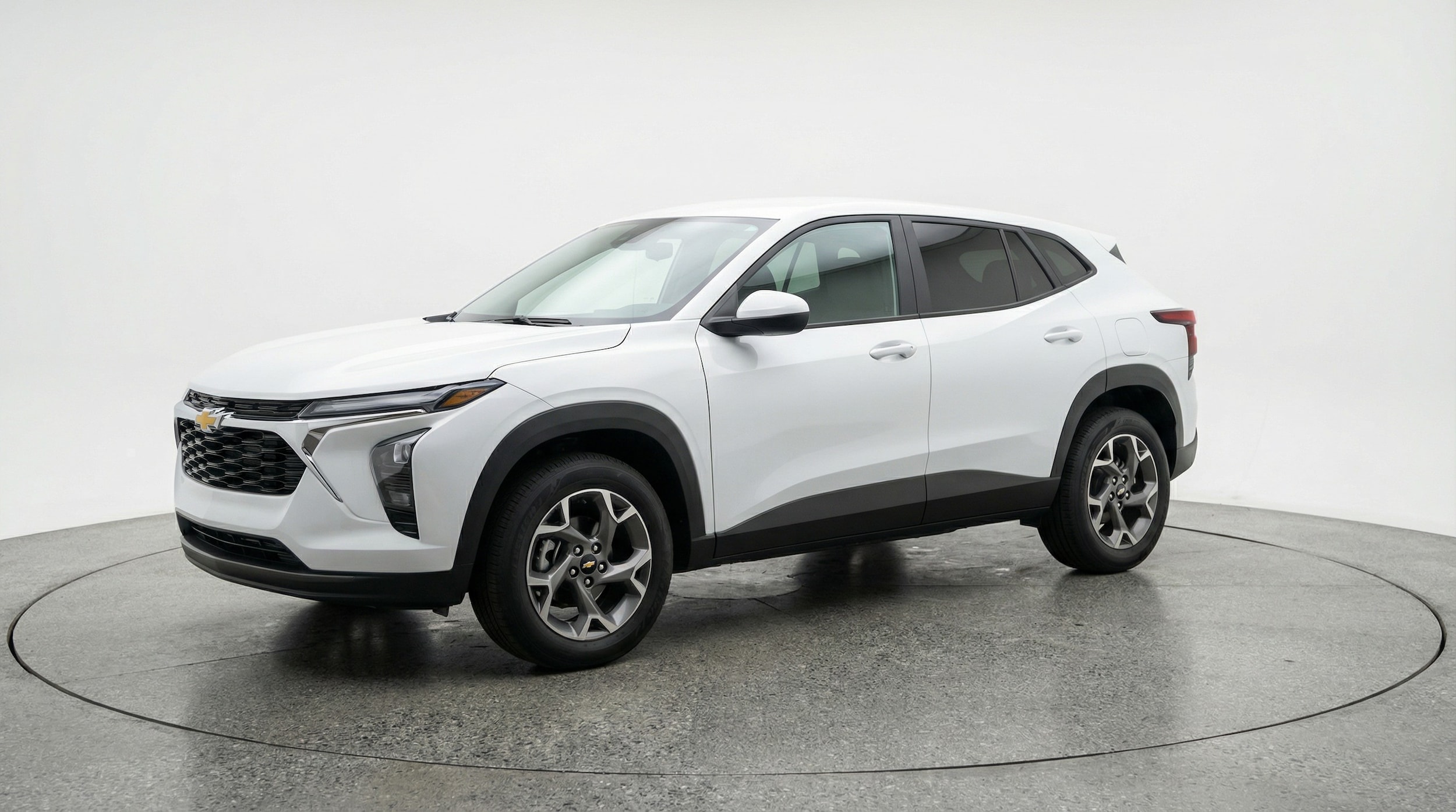 Thumbnail: 2025 Chevrolet Trax - 3