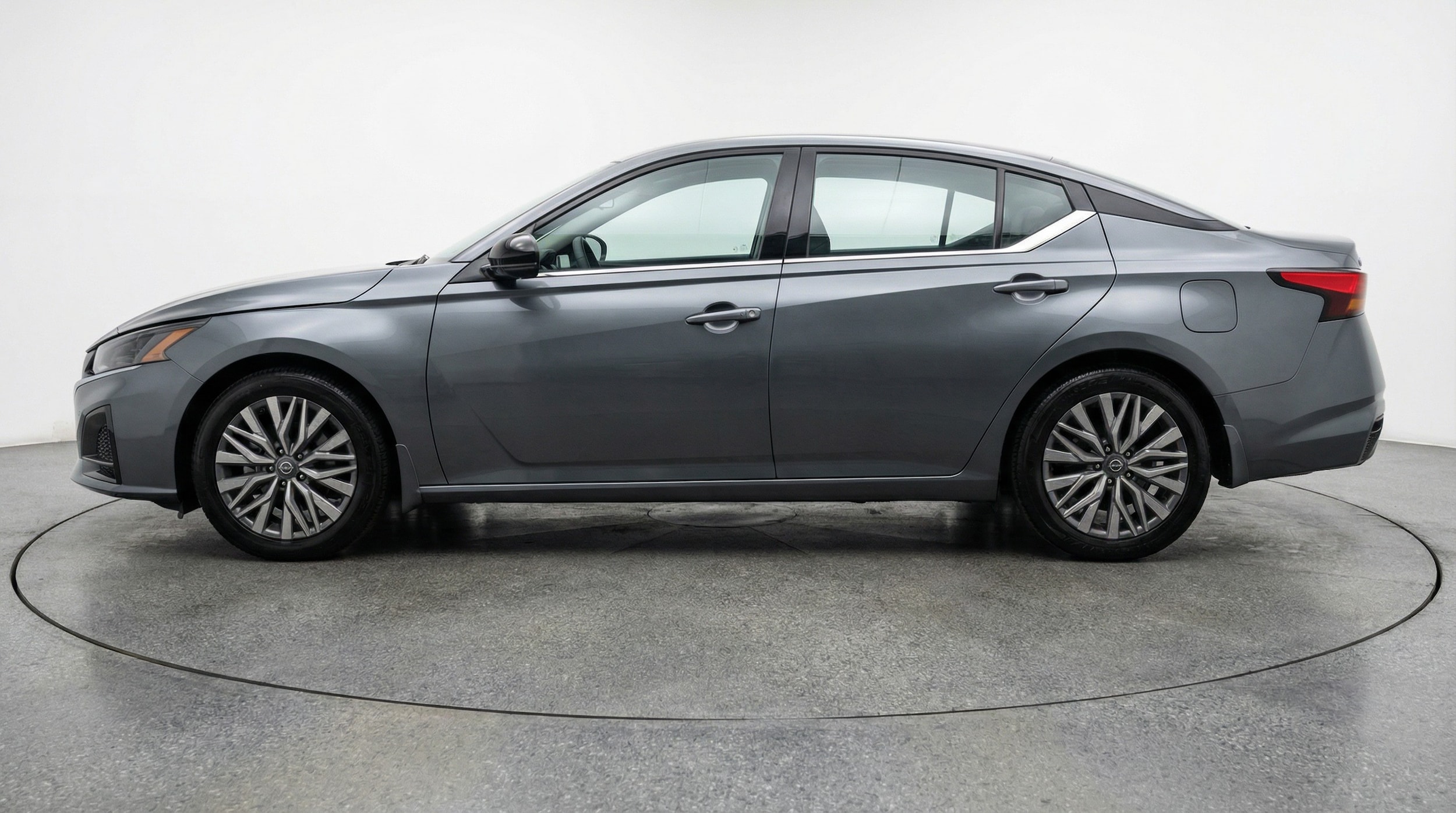 Thumbnail: 2025 Nissan Altima - 4