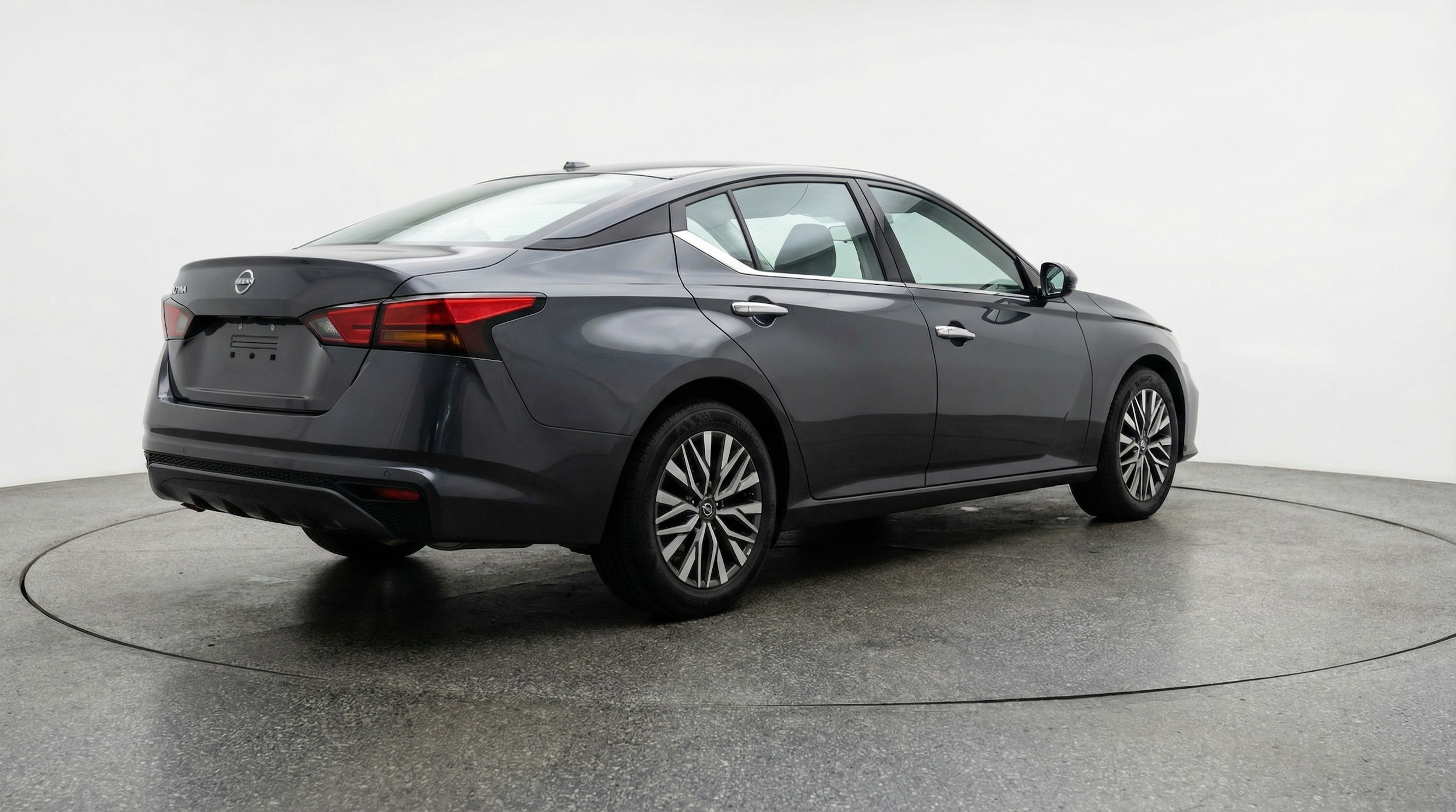 Thumbnail: 2025 Nissan Altima - 7