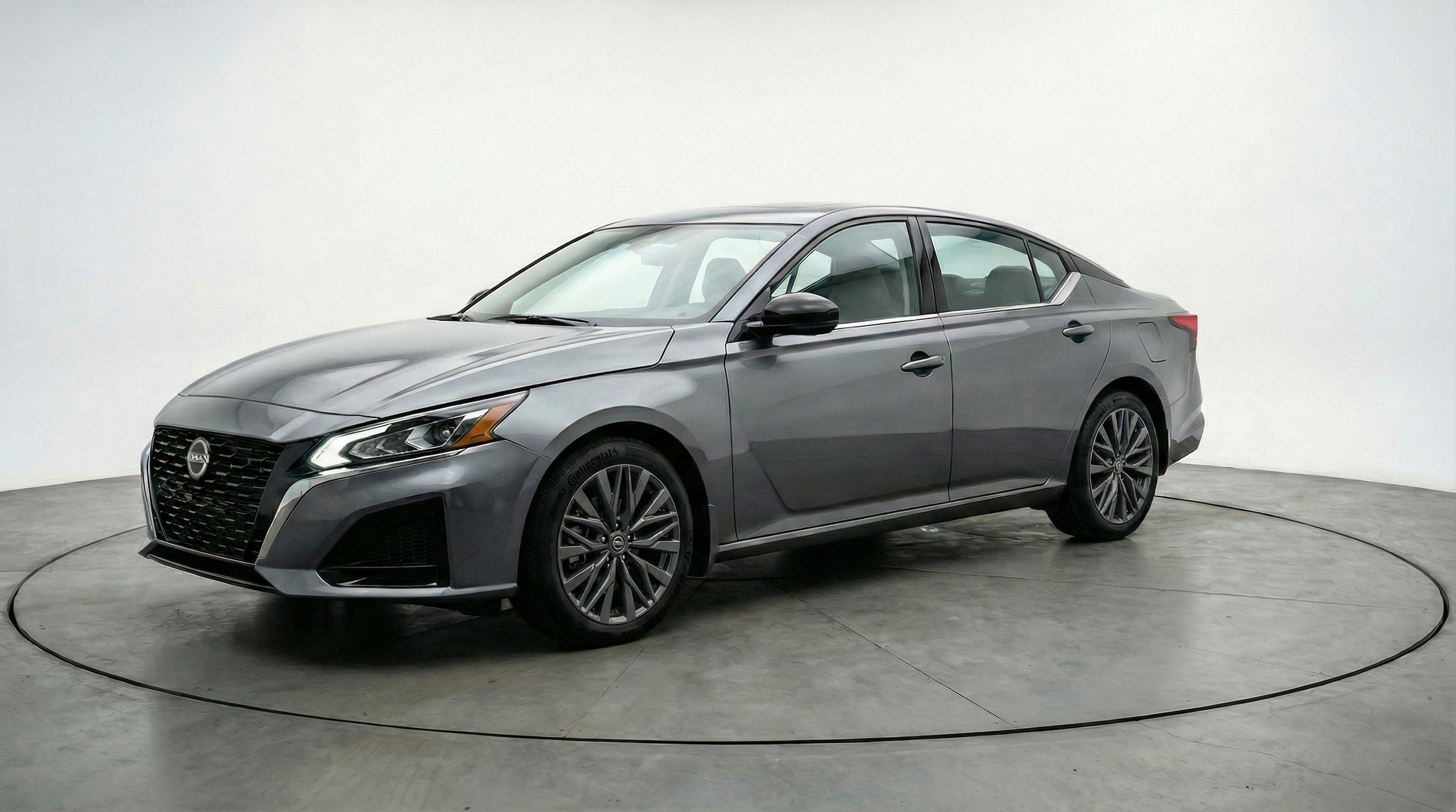 Thumbnail: 2025 Nissan Altima - 3