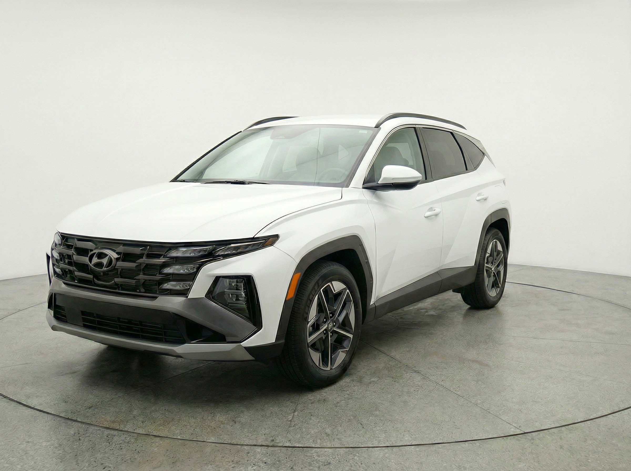 Thumbnail: 2025 Hyundai Tucson - 3