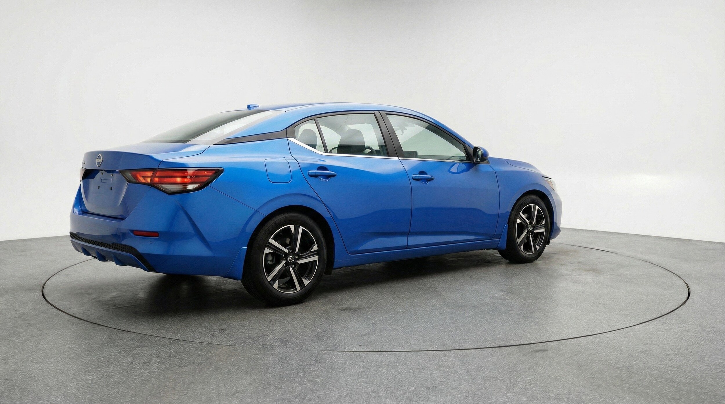 Thumbnail: 2025 Nissan Sentra - 9