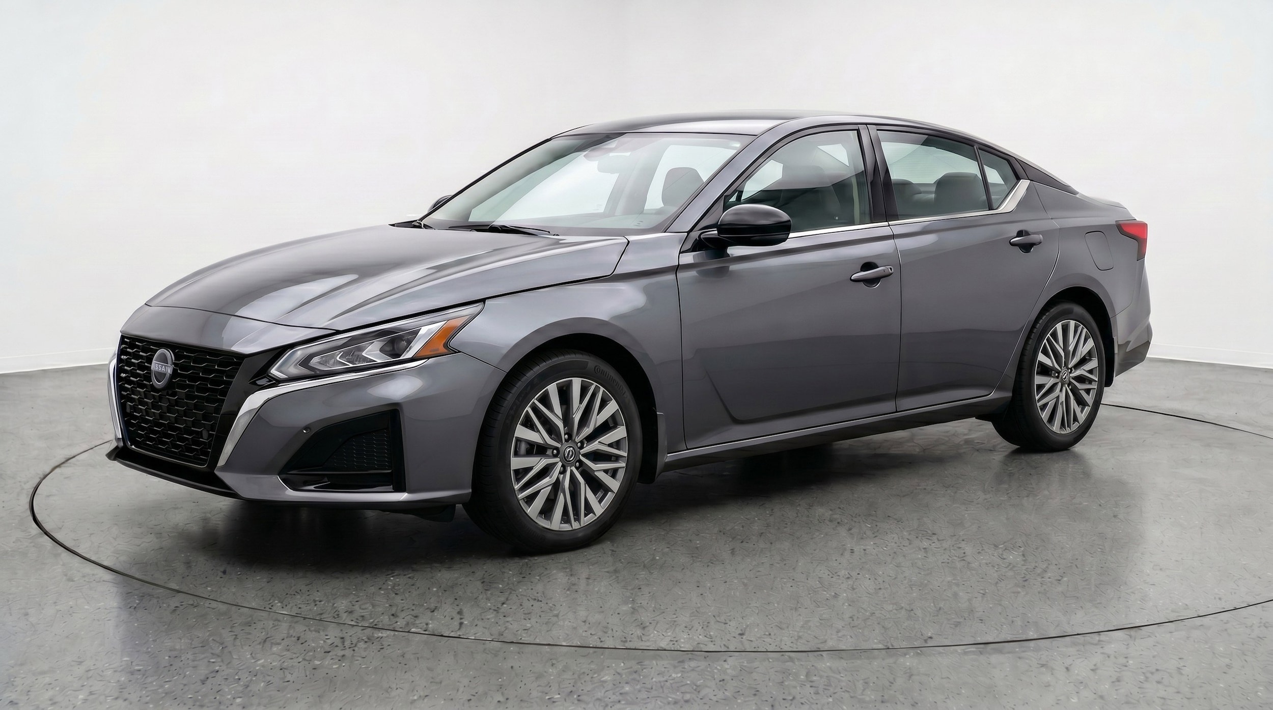 Thumbnail: 2025 Nissan Altima - 3