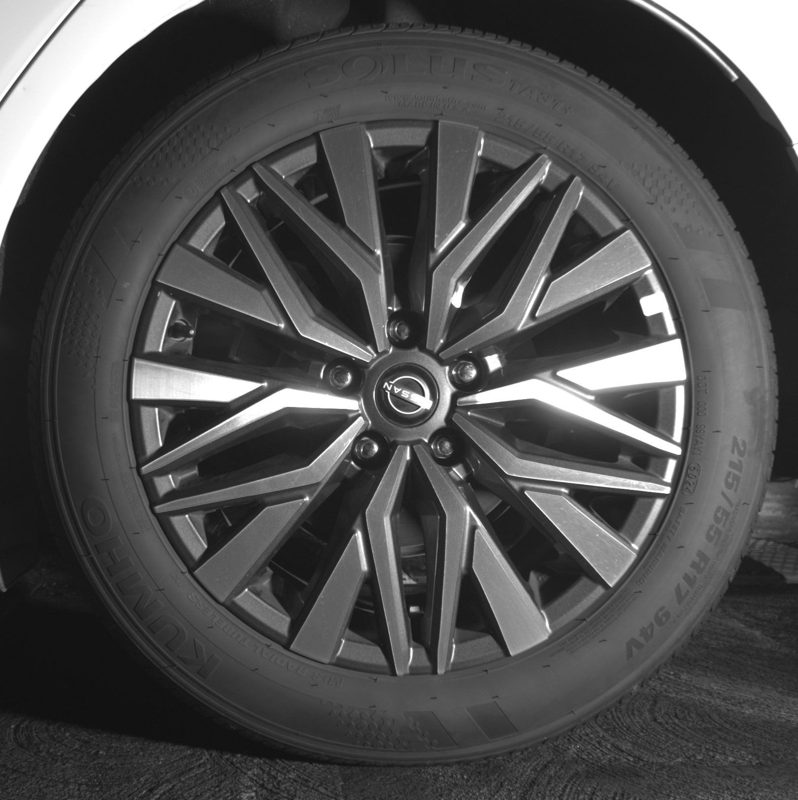 Thumbnail: 2025 Nissan Altima - 14