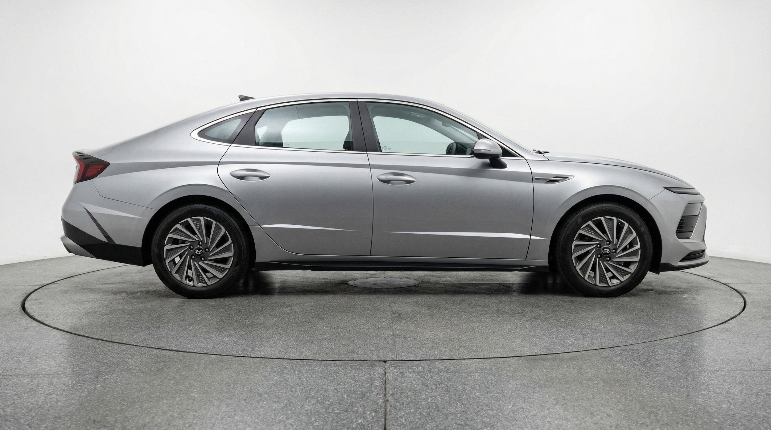 Thumbnail: 2025 Hyundai Sonata - 11
