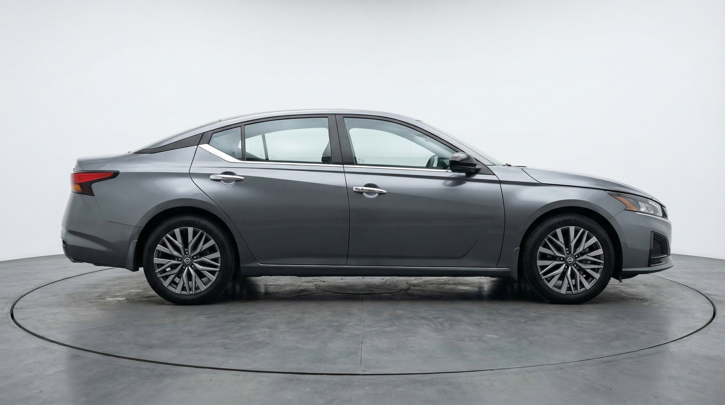 Thumbnail: 2025 Nissan Altima - 11