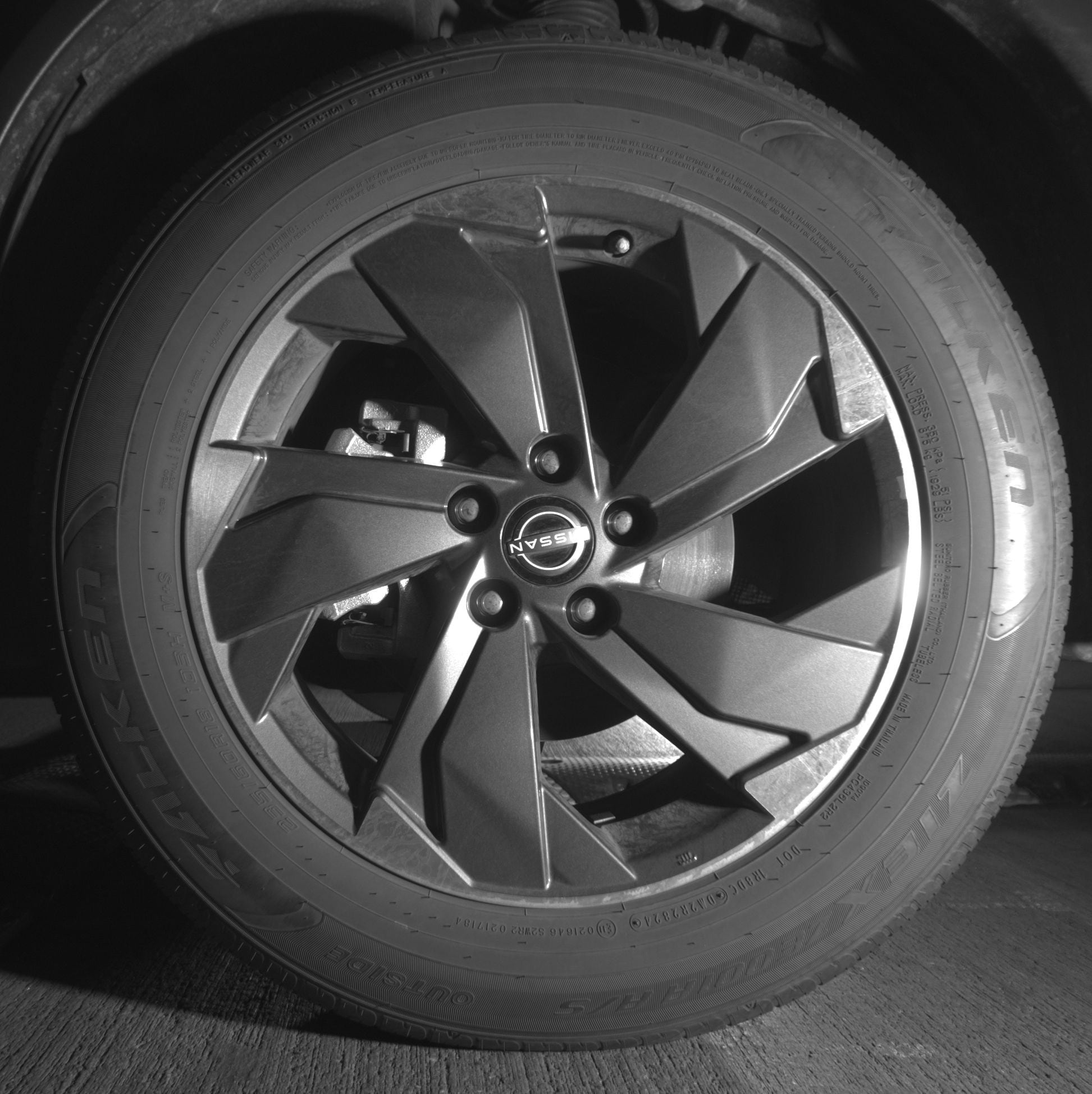 Thumbnail: 2025 Nissan Rogue - 9