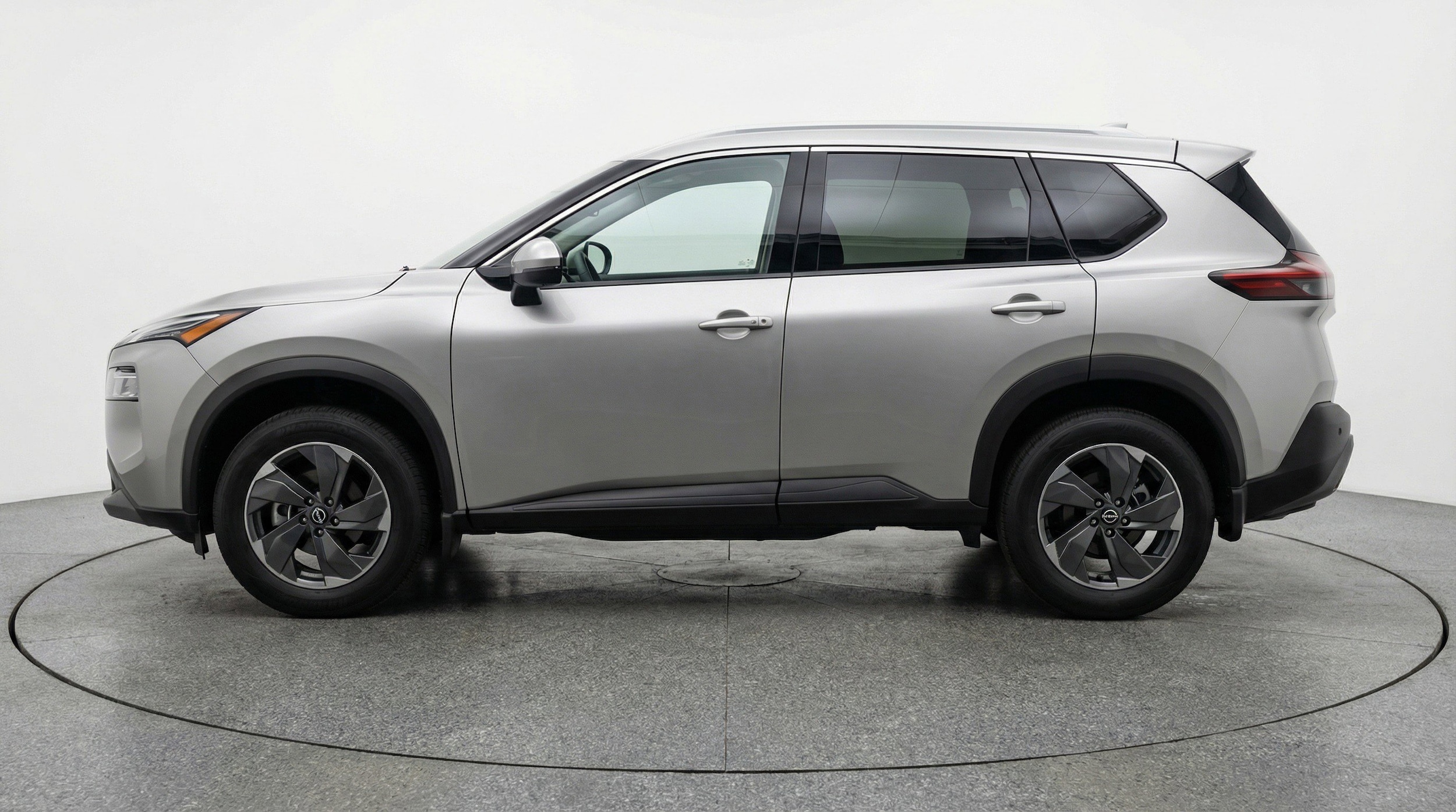 Thumbnail: 2025 Nissan Rogue - 5