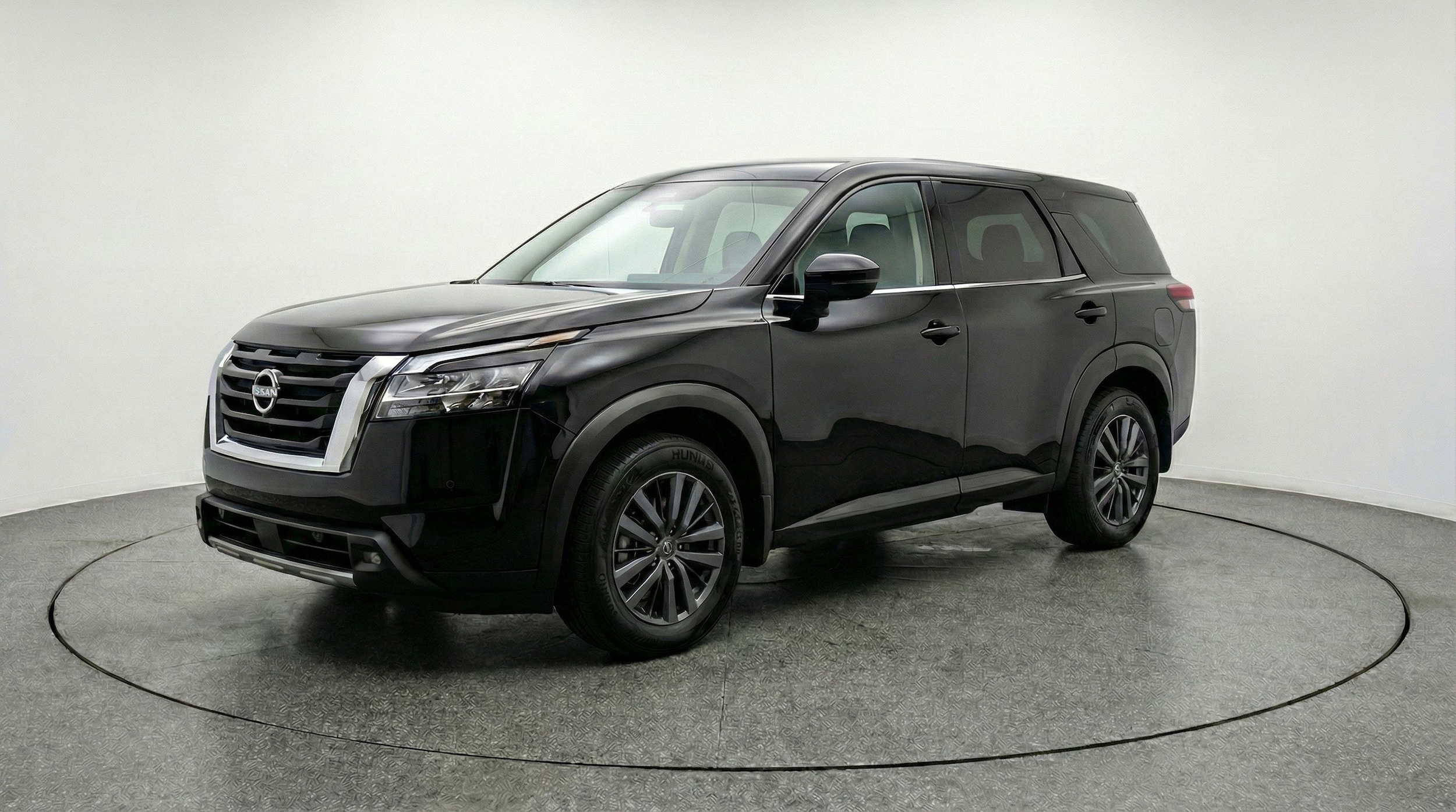 Thumbnail: 2025 Nissan Pathfinder - 3