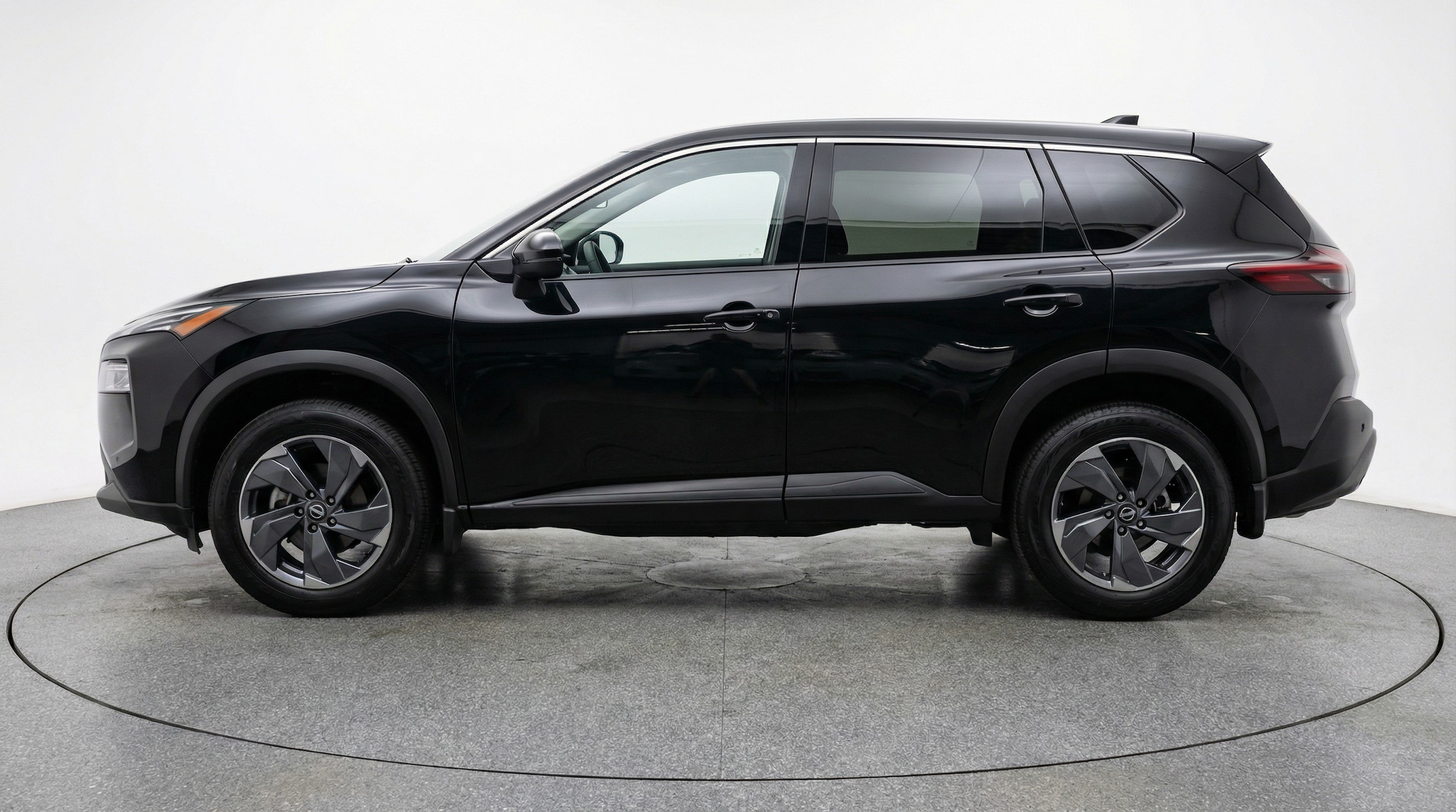 Thumbnail: 2025 Nissan Rogue - 4