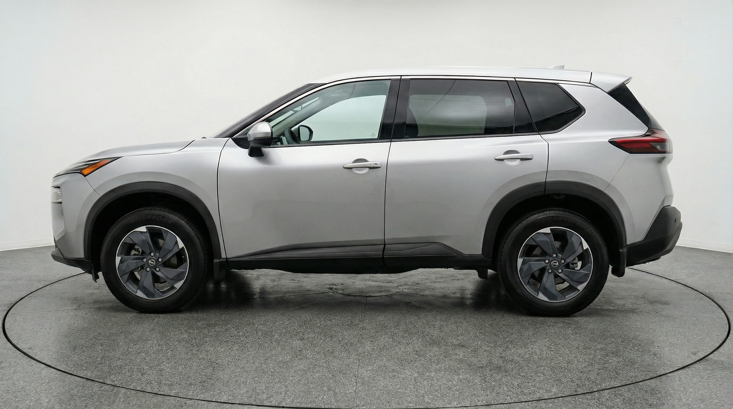 Thumbnail: 2025 Nissan Rogue - 4