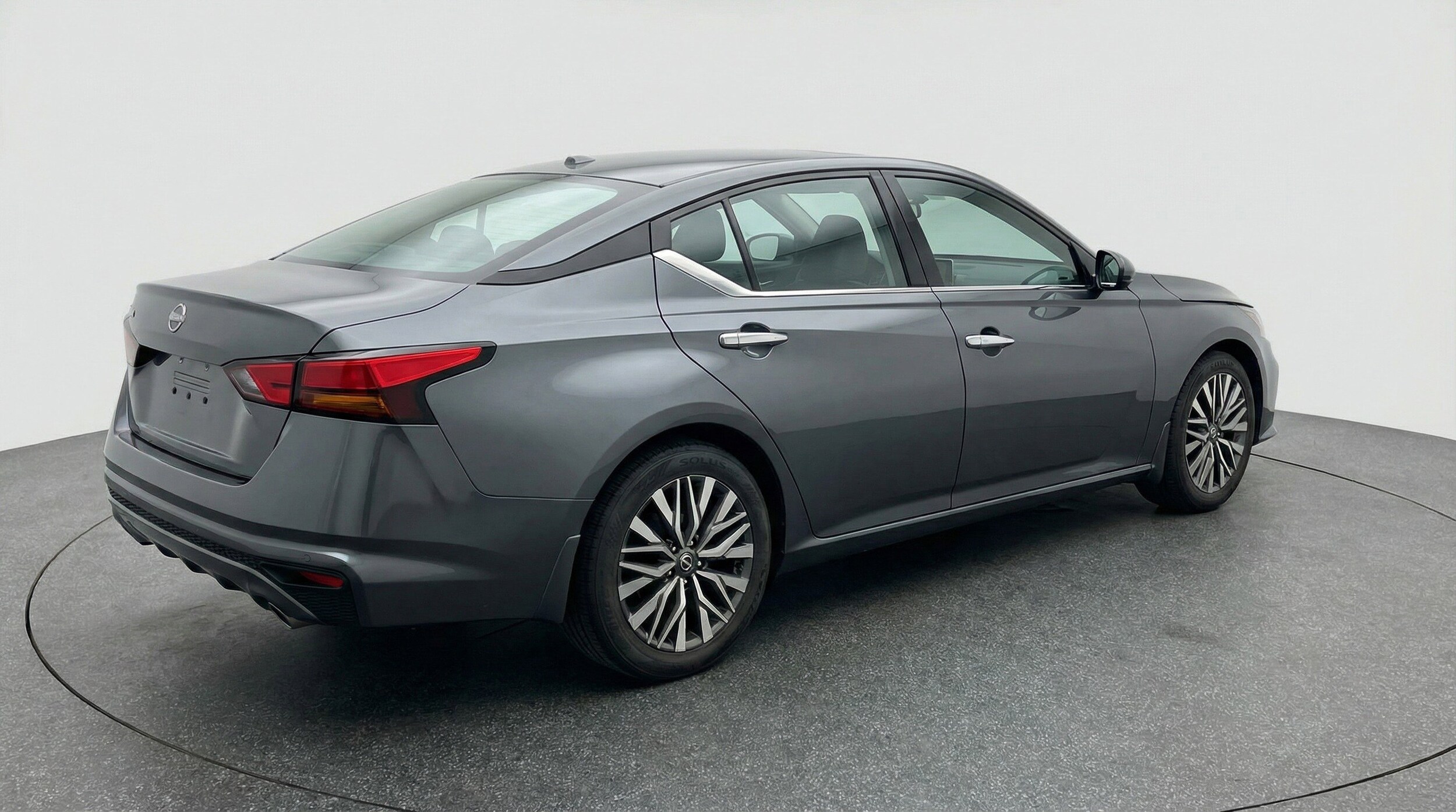 Thumbnail: 2025 Nissan Altima - 9