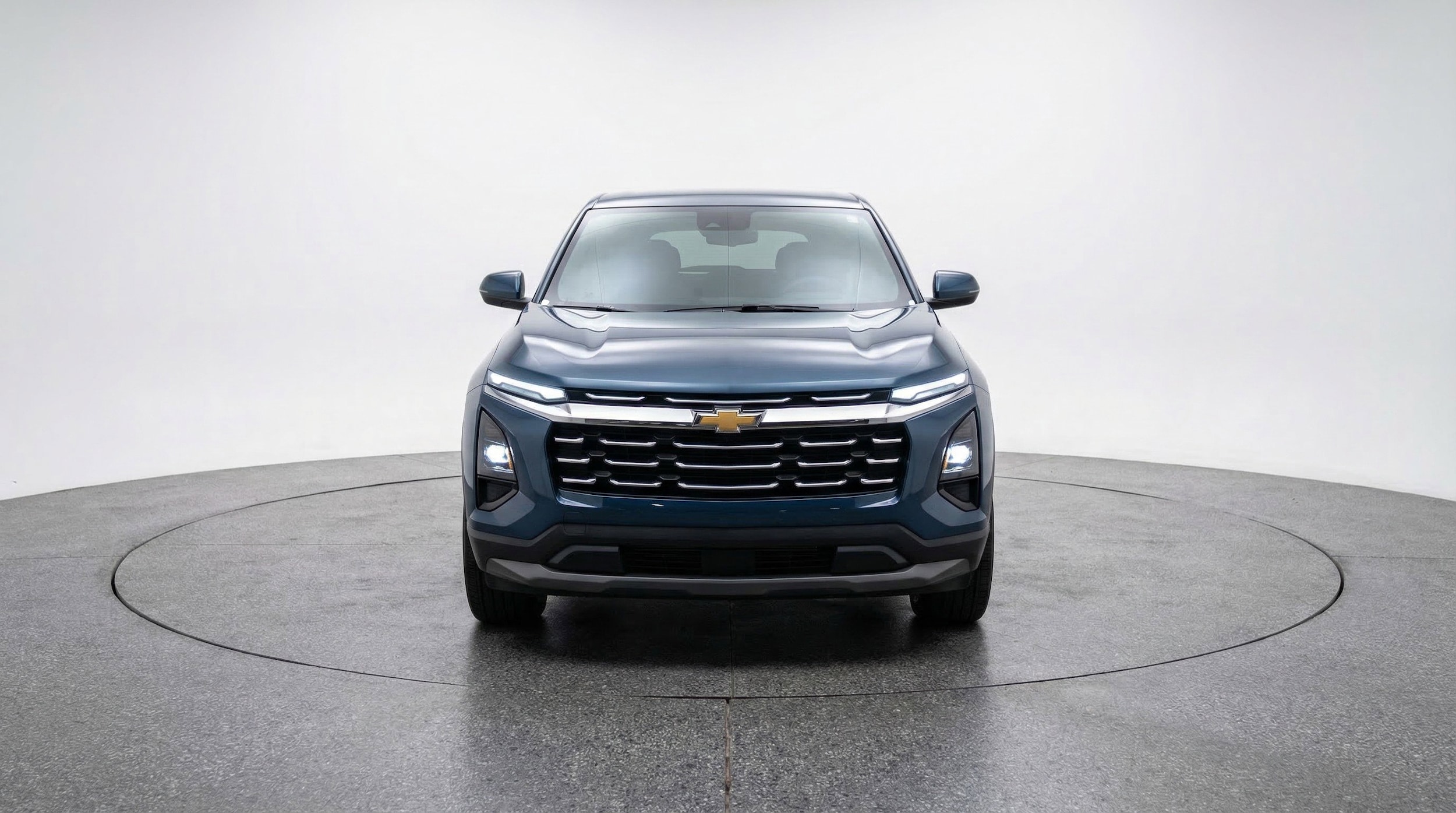 Thumbnail: 2025 Chevrolet Equinox - 2