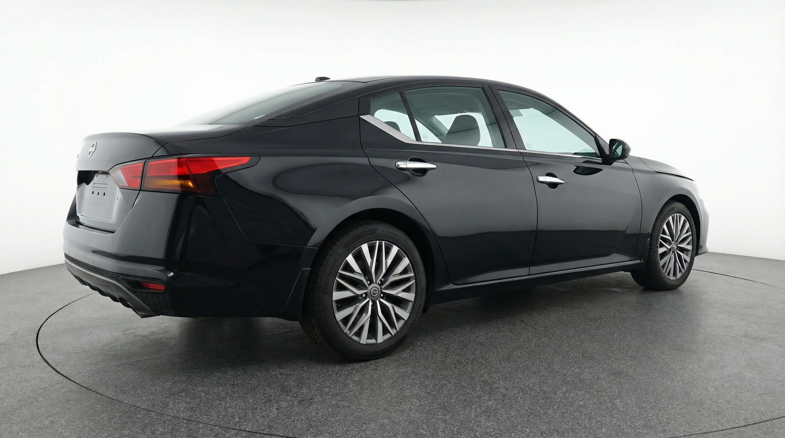 Thumbnail: 2025 Nissan Altima - 7