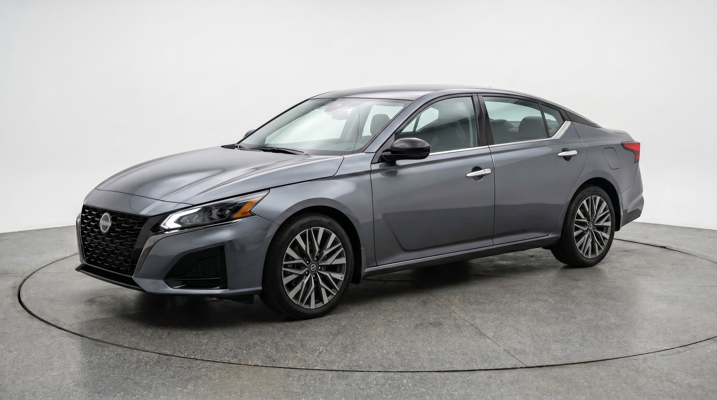 Thumbnail: 2025 Nissan Altima - 3