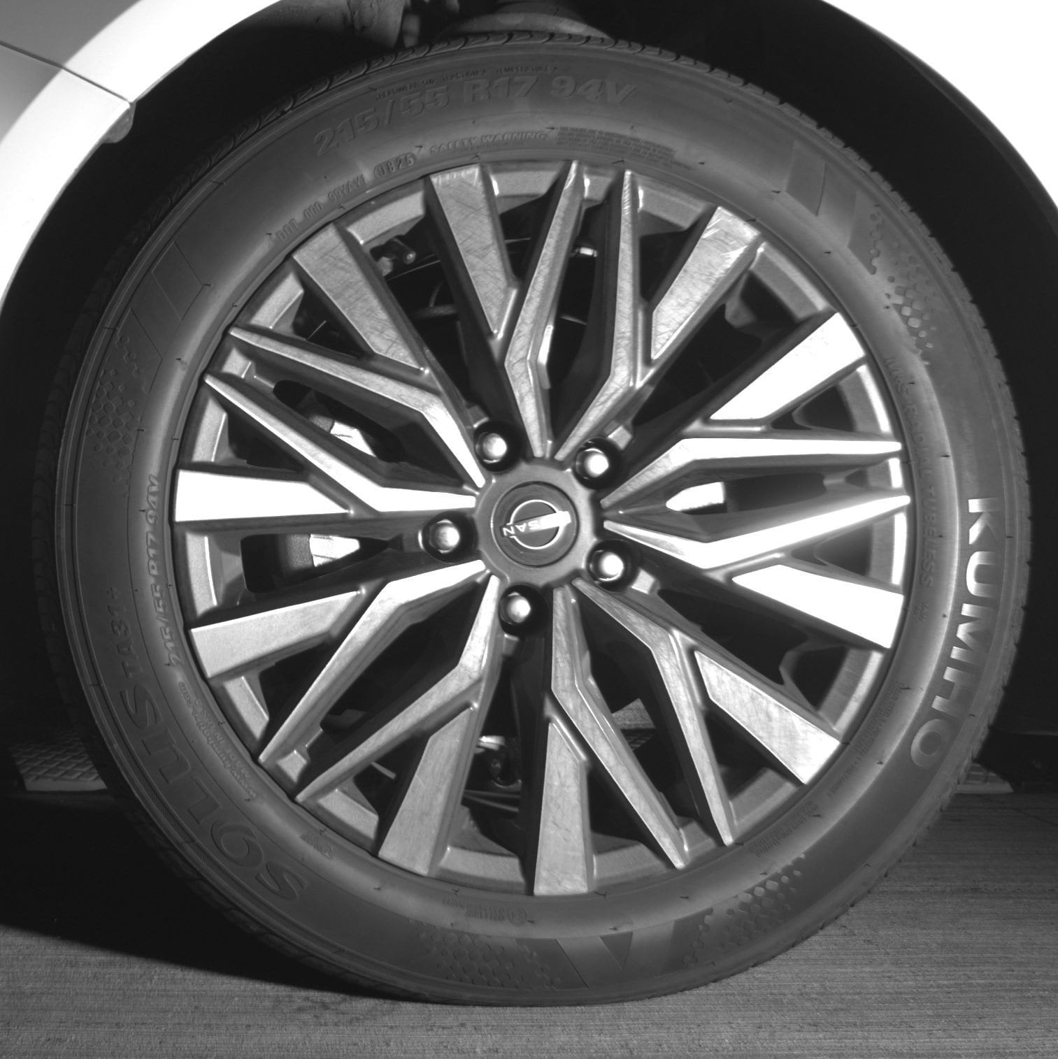 Thumbnail: 2025 Nissan Altima - 12