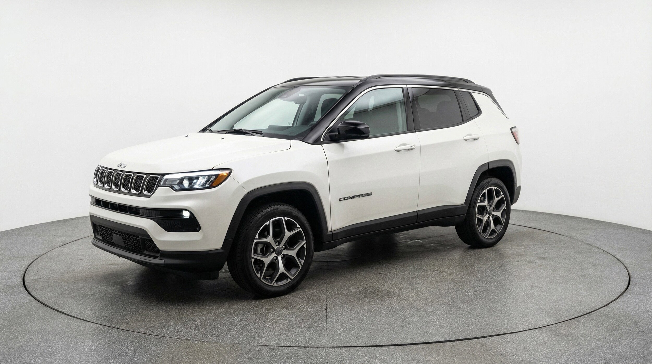 Thumbnail: 2025 Jeep Compass - 3