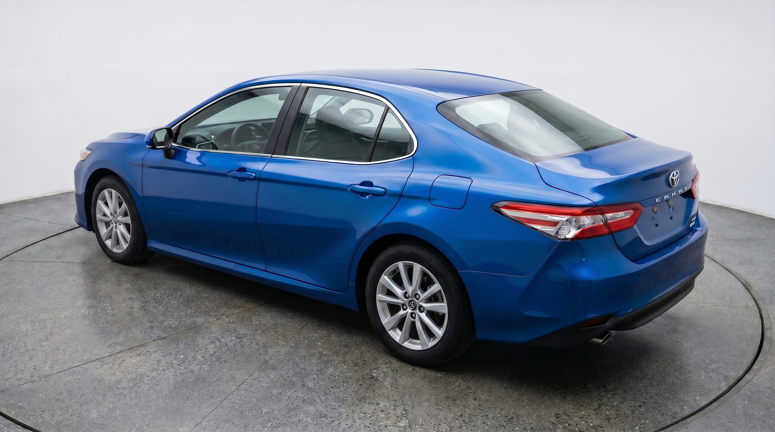 Thumbnail: 2025 Toyota Camry - 6