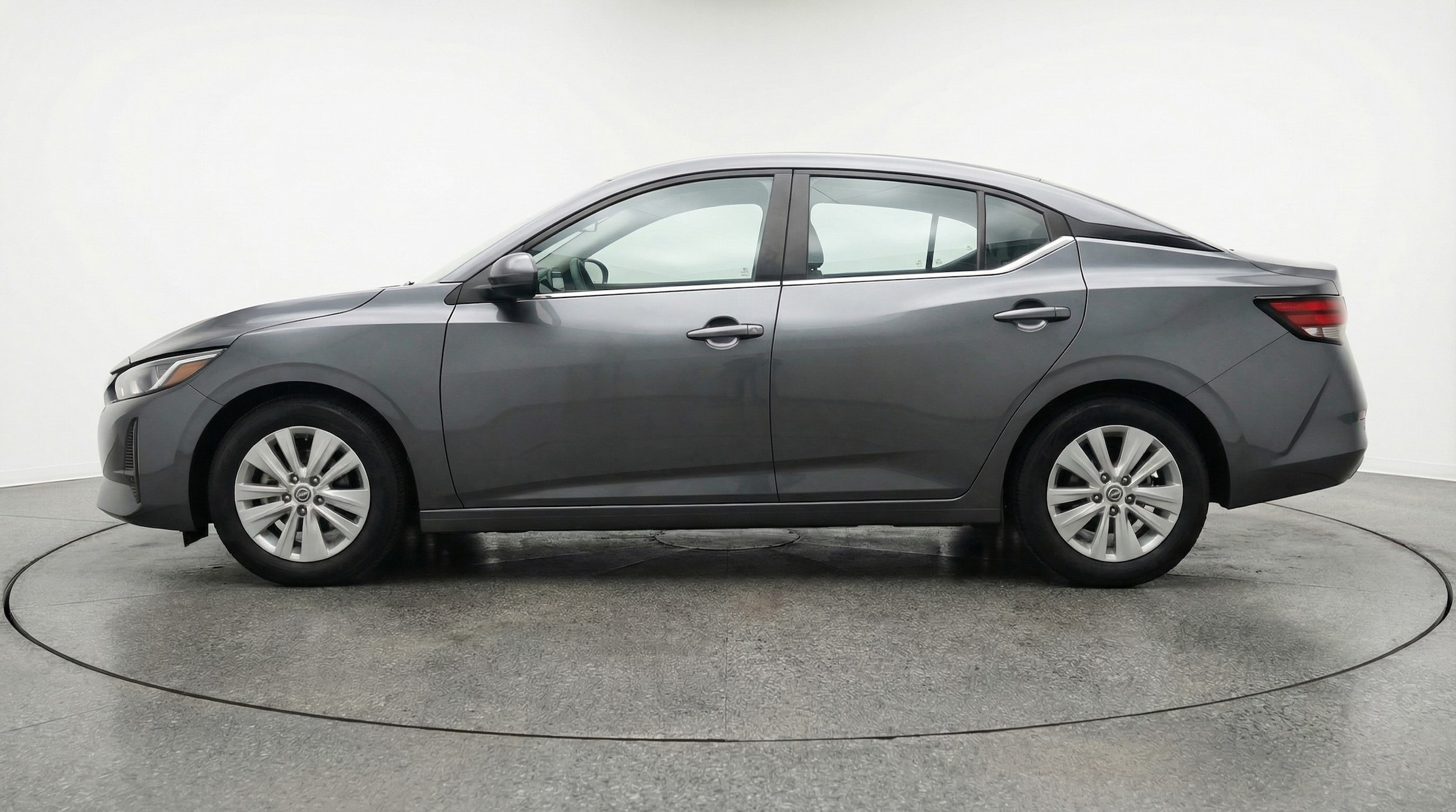 Thumbnail: 2025 Nissan Sentra - 4