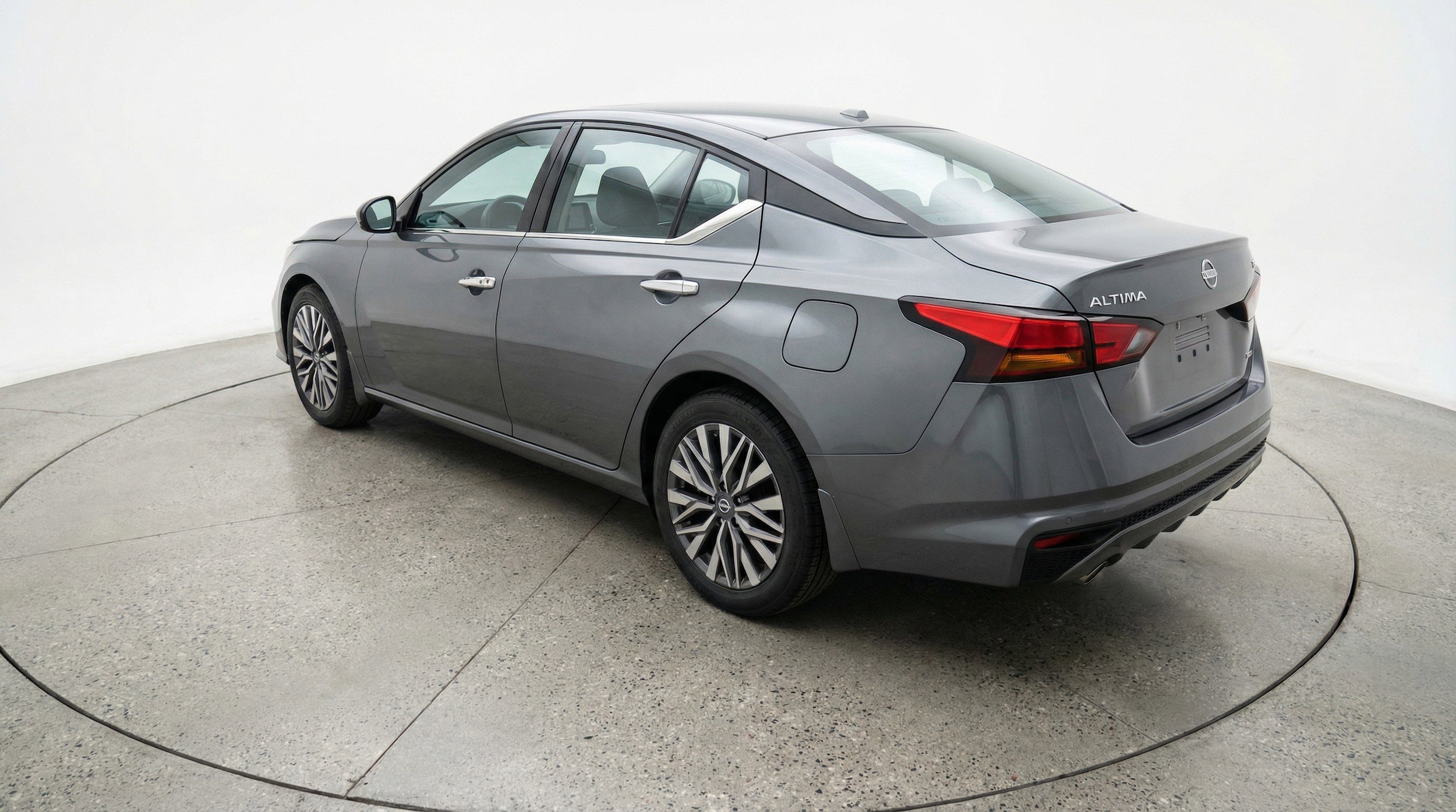 Thumbnail: 2025 Nissan Altima - 6