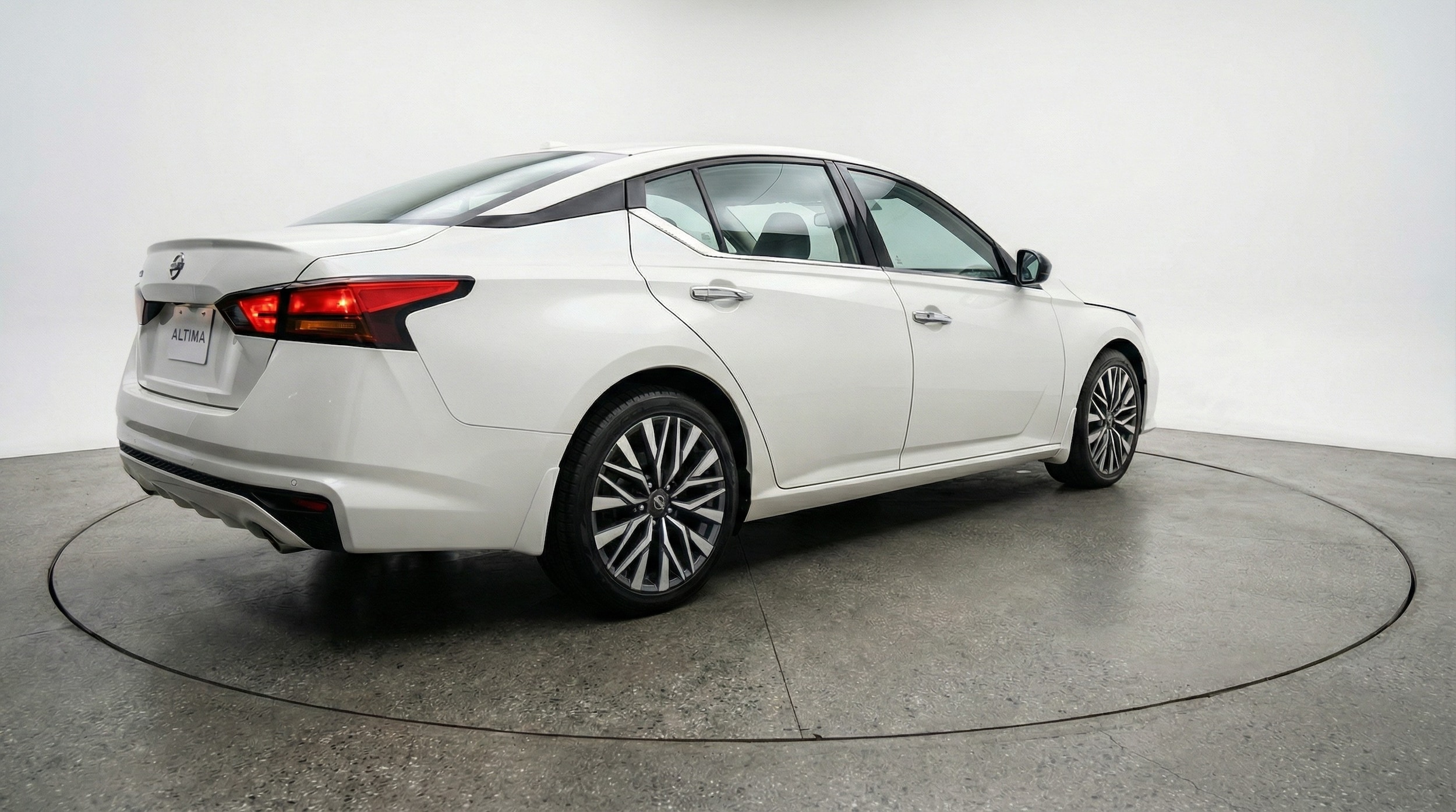 Thumbnail: 2025 Nissan Altima - 7