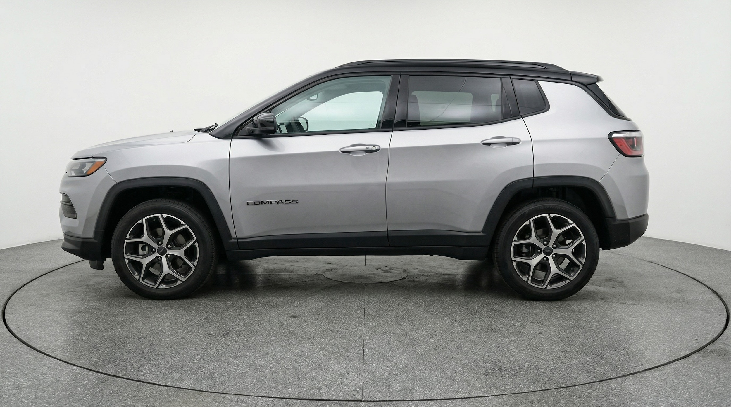 Thumbnail: 2025 Jeep Compass - 4