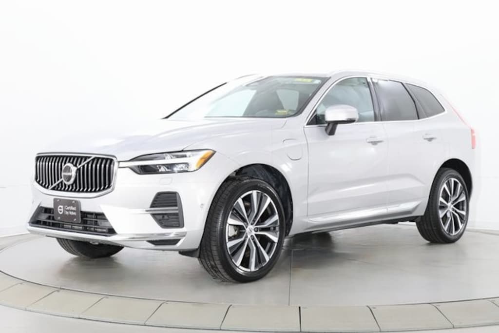 Certified 2022 Volvo XC60 Recharge Plug-In Hybrid T8 Inscription Expression Extended Range SUV