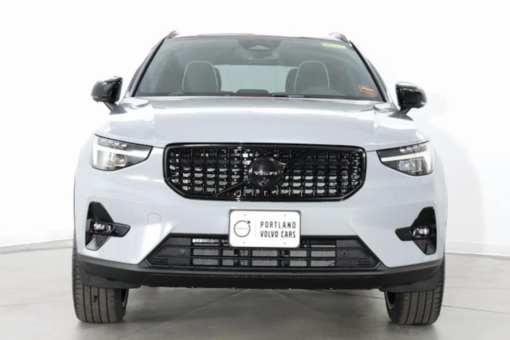 New 2026 Volvo XC40 B5 Ultra Black Edition SUV