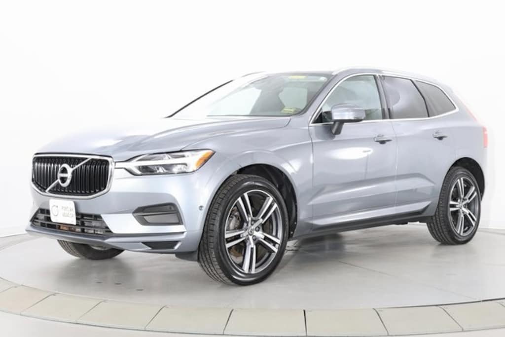 Used 2019 Volvo XC60 T5 Momentum SUV