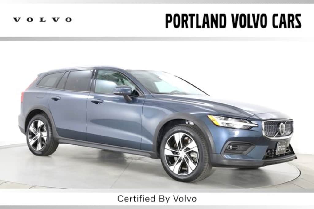 Certified 2025 Volvo V60 Cross Country B5 Plus Wagon