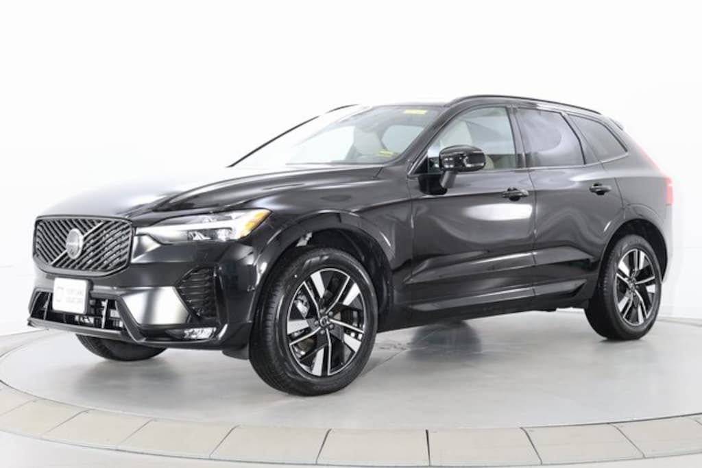 New 2026 Volvo XC60 B5 Plus SUV