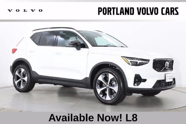 2026 Volvo XC40 Plus