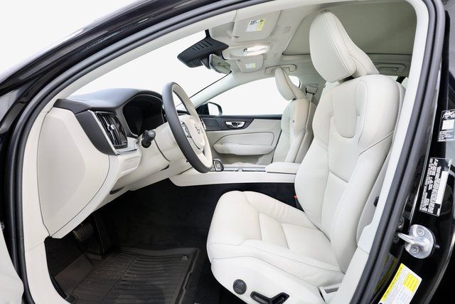 2026 Volvo V60 Cross Country Plus - Photo 14