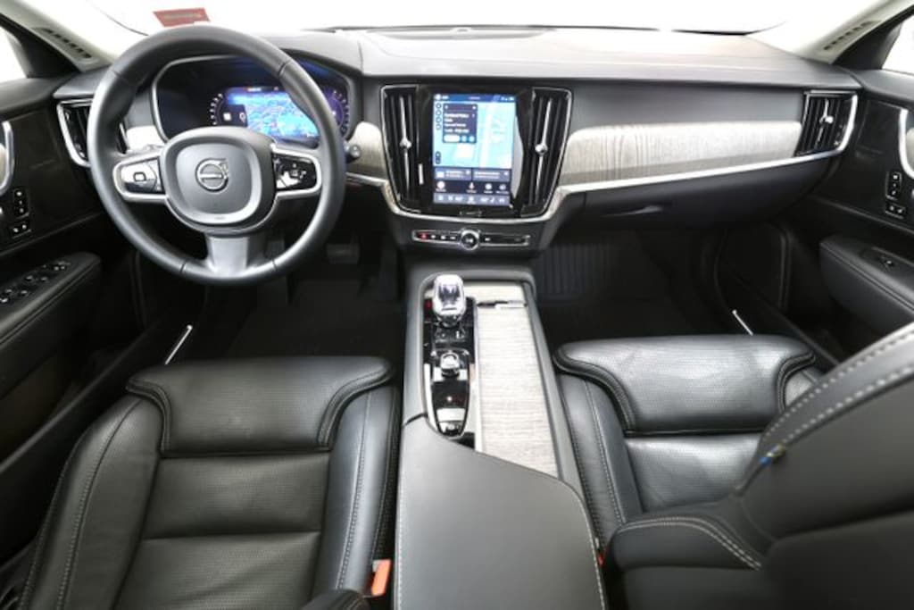 Certified 2024 Volvo V90 Cross Country B6 Ultimate Wagon