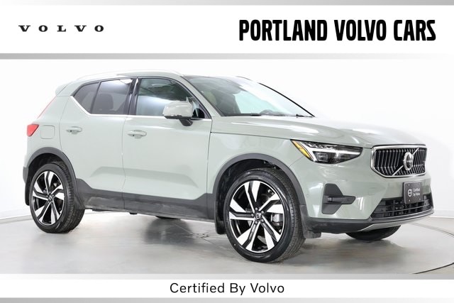 2024 Volvo XC40 Ultimate's photo