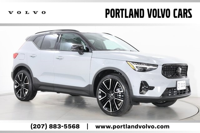 2026 Volvo XC40 SUV 