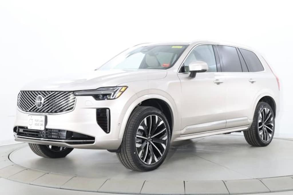 New 2026 Volvo XC90 B6 Plus 7-Seater SUV