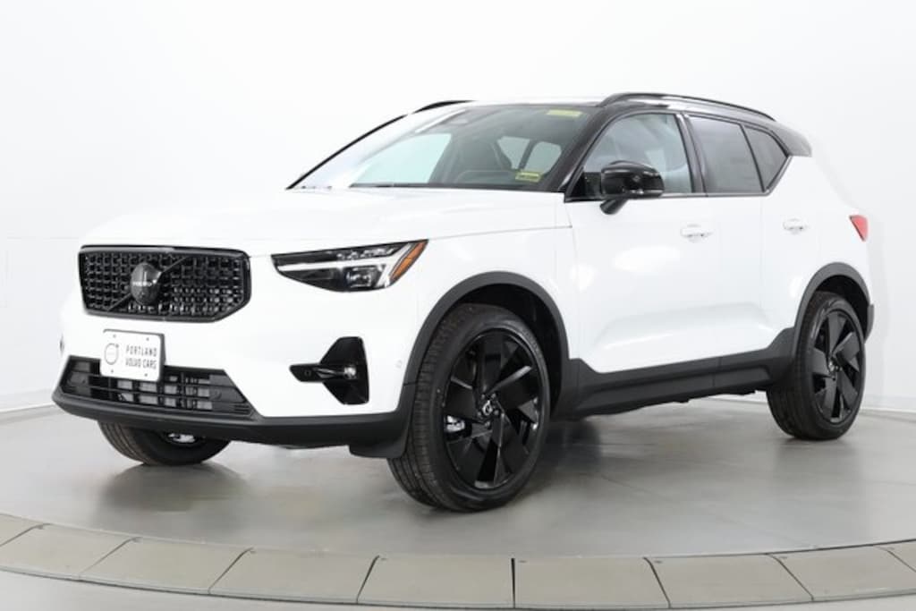 New 2026 Volvo XC40 B5 Ultra Black Edition SUV