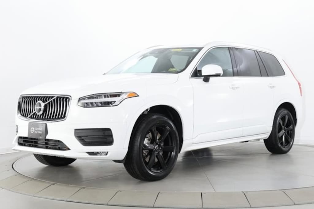 Certified 2022 Volvo XC90 T6 AWD Momentum 7 Seater SUV