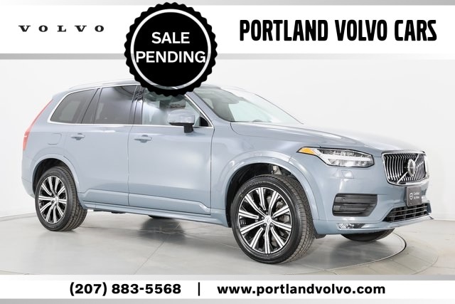 2023 Volvo XC90 Core's photo