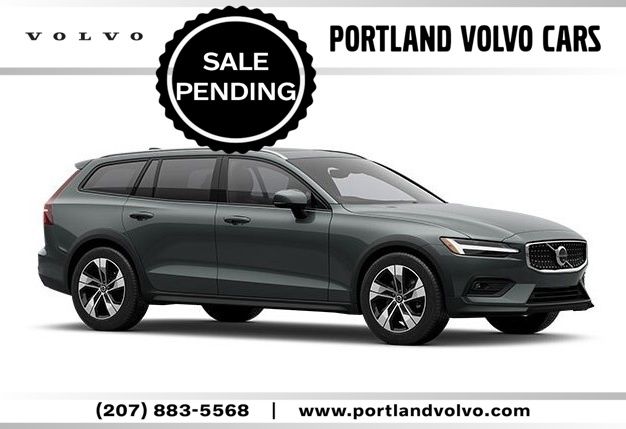 2020 Volvo V60 Cross Country T5 AWD Cross Country's photo