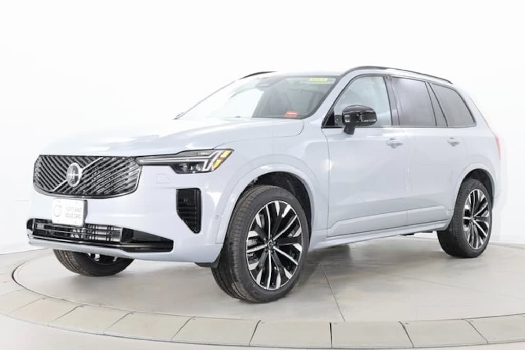 New 2026 Volvo XC90 B6 Ultra Dark Theme 7-Seater SUV