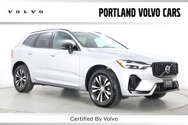 2025 Volvo XC60 B5 Core Dark AWD's photo