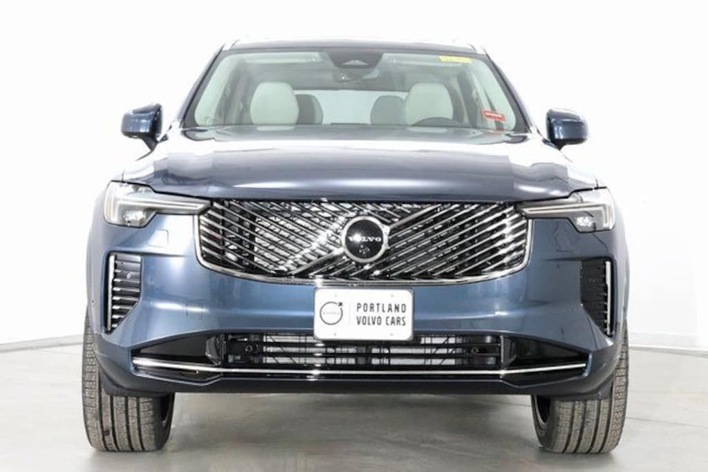 New 2026 Volvo XC90 B6 Ultra 7-Seater SUV