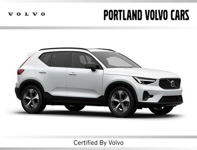 2024 Volvo XC40 P8 Recharge Core AWD's photo